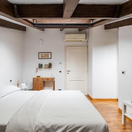 Loft Con 2 Terrazzi Nei Pressi Della Johns Hopkins University Bologna Exterior photo